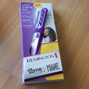 Electric detangling brush